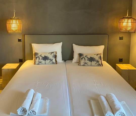 Imagen de la habitación del Hotel Xenios, Kasandra. Foto 17
