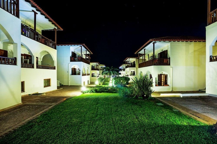 Imagen general del Hotel Xenios Possidi Paradise. Foto 5