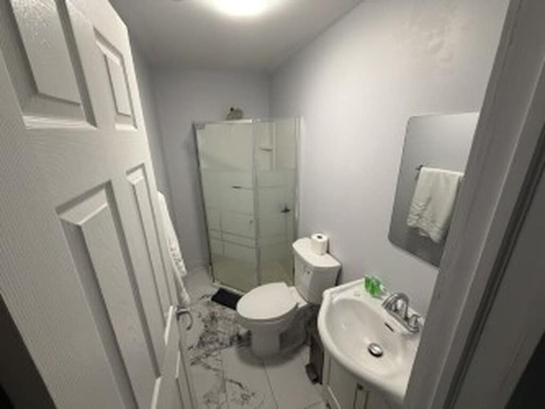 Imagen de la habitación del Hotel Xenios Suites. Foto 11