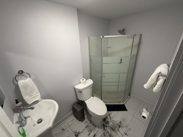 Imagen de la habitación del Hotel Xenios Suites. Foto 12