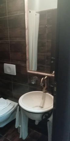 Imagen de la habitación del Hotel Xenios Zeus. Foto 9