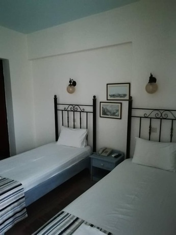Imagen de la habitación del Hotel Xenios Zeus. Foto 10