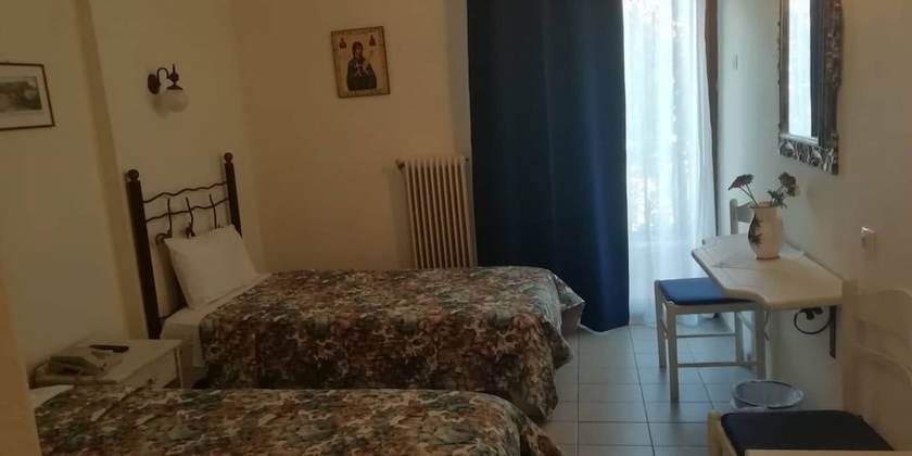 Imagen de la habitación del Hotel Xenios Zeus. Foto 19