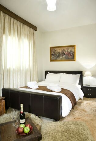Imagen de la habitación del Hotel Xenonas Iresioni. Foto 18