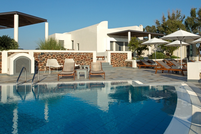 Imagen de los exteriores del Hotel Xenones Filotera. Foto 6