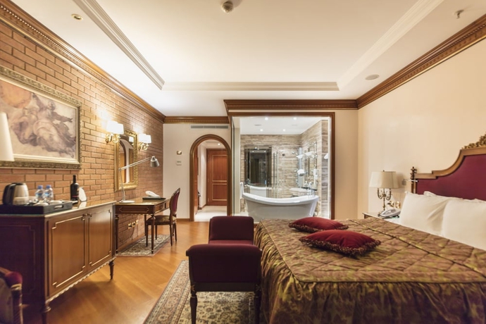 Imagen de la habitación del Hotel Xheko-Imperial. Foto 15