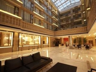 Imagen de los interiores del Hotel Xi Hua. Foto 6