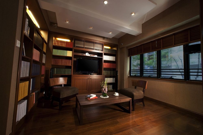 Imagen de los interiores del Hotel Xi, Tsim Sha Tsui. Foto 15
