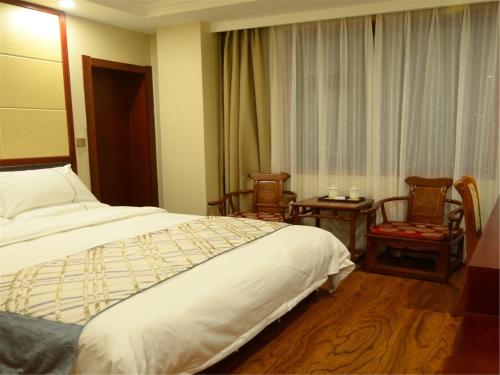 Imagen de la habitación del Hotel Xiahe Labrang Golden Wheel. Foto 6