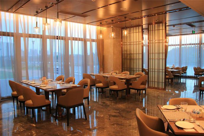 Imagen del bar/restaurante del Hotel Xiamen Aqua Resort. Foto 2