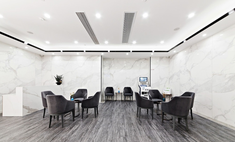 Imagen de los interiores del Hotel Xiamen Dongchen. Foto 18