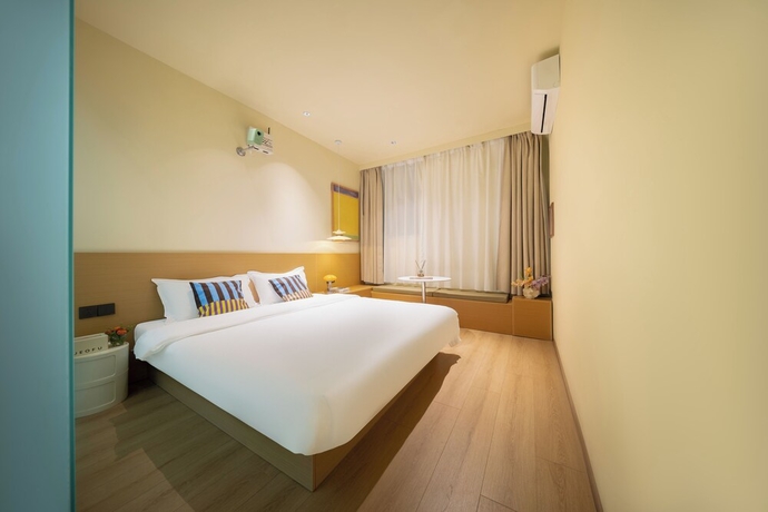 Imagen de la habitación del Hotel Xiamen Evening Breeze. Foto 10