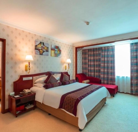 Imagen de la habitación del Hotel Xiamen Huaqiao. Foto 6