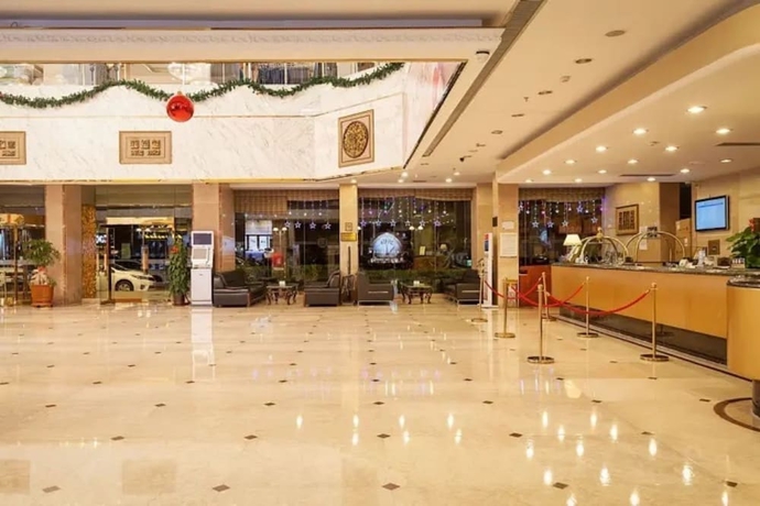 Imagen de los interiores del Hotel Xiamen Huaqiao. Foto 17