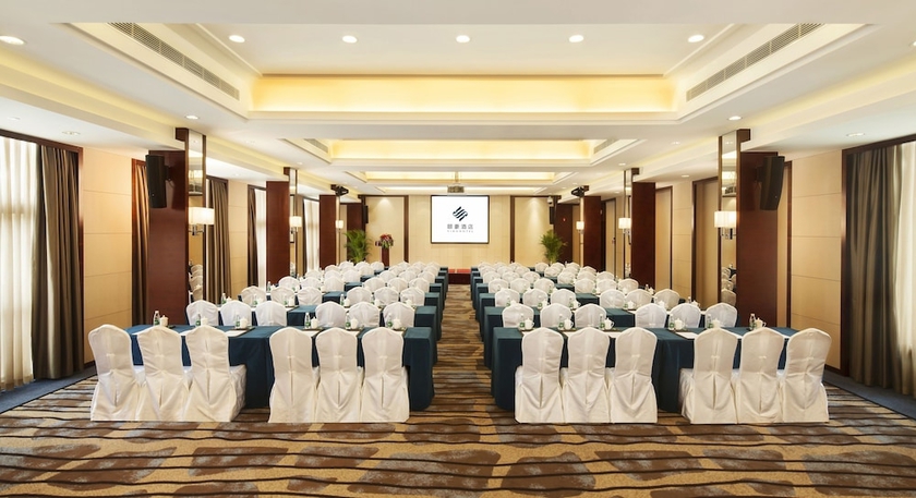 Imagen de los interiores del Hotel Xiamen Huli Yihao. Foto 17