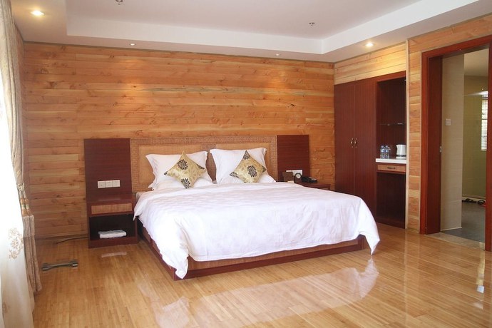 Imagen de la habitación del Hotel Xiamen Xingbowan(Tianmu) Hot Spring Resort. Foto 4