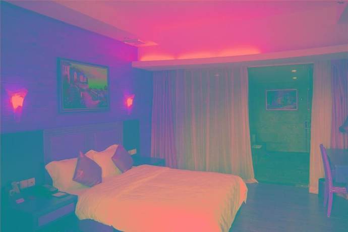 Imagen de los interiores del Hotel Xiamen Xingbowan(Tianmu) Hot Spring Resort. Foto 19