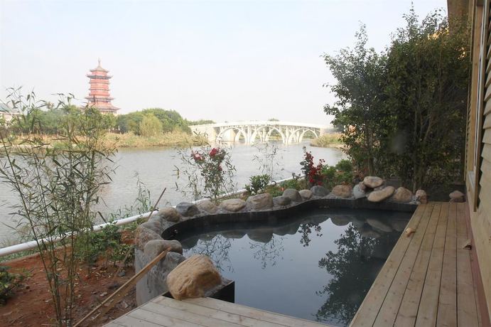 Imagen de la habitación del Hotel Xiamen Xingbowan(Tianmu) Hot Spring Resort. Foto 7