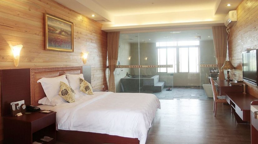 Imagen de la habitación del Hotel Xiamen Xingbowan(Tianmu) Hot Spring Resort. Foto 8