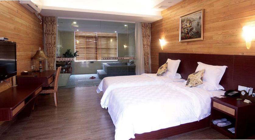 Imagen de la habitación del Hotel Xiamen Xingbowan(Tianmu) Hot Spring Resort. Foto 12