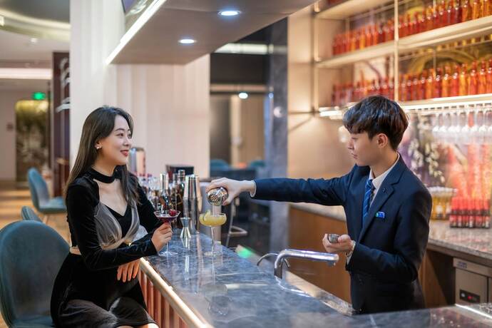 Imagen del bar/restaurante del Hotel Xi'an Bell Tower South Gate Manxin. Foto 14