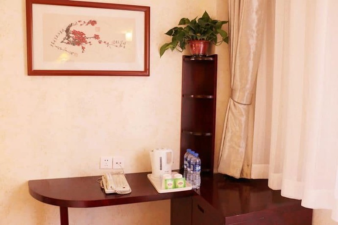 Imagen de la habitación del Hotel Xi'an Chenggong International. Foto 5