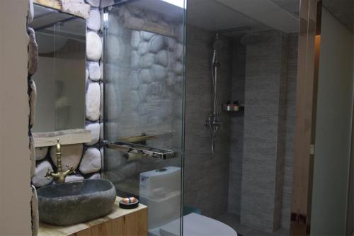 Imagen general del Hotel Xian Ju Bu She Ban Juan Min Su. Foto 3