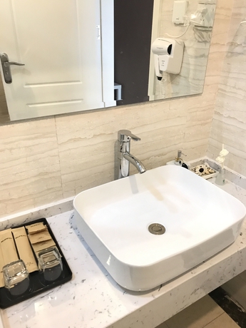 Imagen de la habitación del Hotel Xi'an Phoenix Holiday. Foto 13