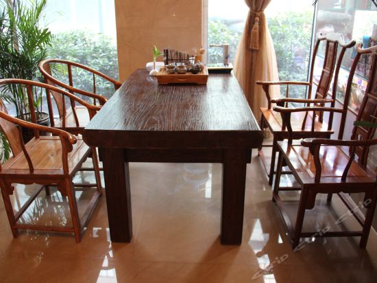 Imagen general del Hotel Xi'an Qu Jiang Yin Zuo. Foto 1