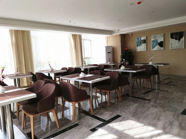 Imagen del bar/restaurante del Hotel Xian Runjia. Foto 3