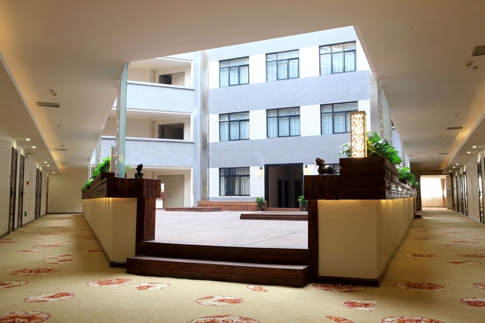 Imagen de los interiores del Hotel Xiangtan Chengyuan. Foto 12