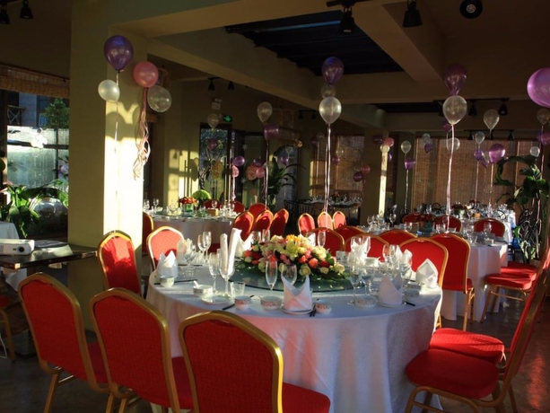 Imagen del bar/restaurante del Hotel Xianyun Xiyue Boutique Holiday Hotel. Foto 4