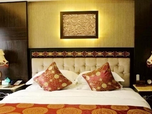 Imagen de la habitación del Hotel Xichang Cloizon Hotel. Foto 10