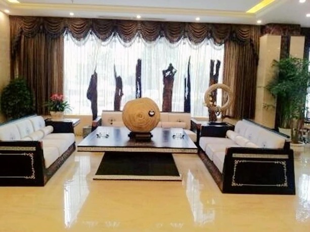 Imagen de los interiores del Hotel Xichang Cloizon Hotel. Foto 20