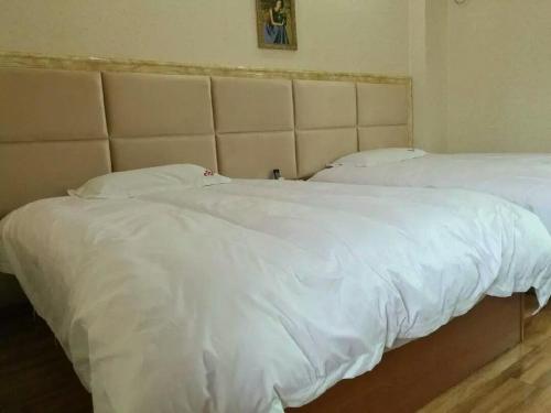 Imagen general del Hotel Xichang Yueyuan Holiday. Foto 1