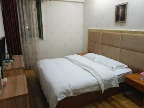 Imagen general del Hotel Xichang Yueyuan Holiday. Foto 3