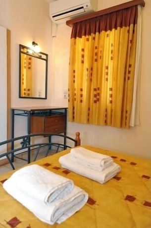 Imagen de la habitación del Hotel Xifoupolis. Foto 16