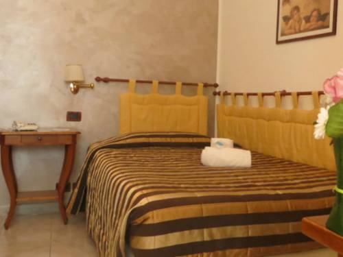 Imagen de la habitación del Hotel Xilhotel. Foto 3
