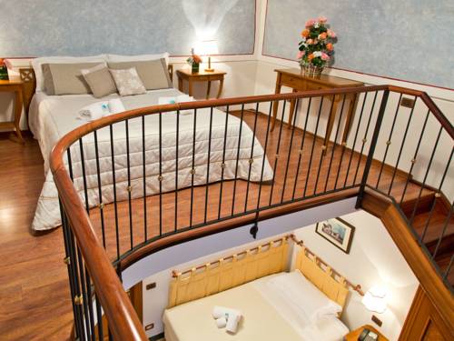 Imagen de la habitación del Hotel Xilhotel. Foto 6