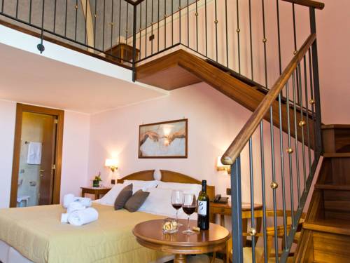 Imagen de la habitación del Hotel Xilhotel. Foto 15