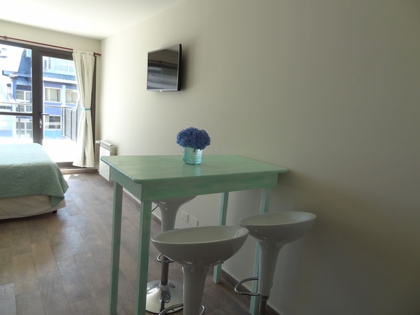 Imagen de la habitación del Hotel Xima Aparts Bariloche. Foto 13