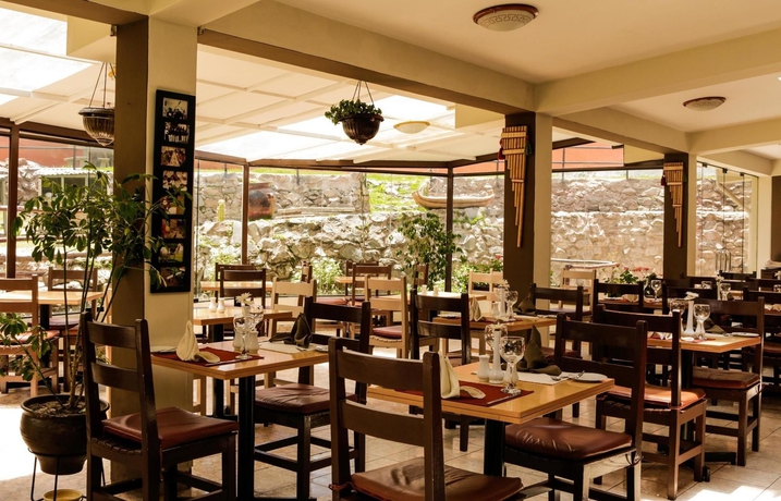 Imagen del bar/restaurante del Hotel Xima Exclusive Puno. Foto 5
