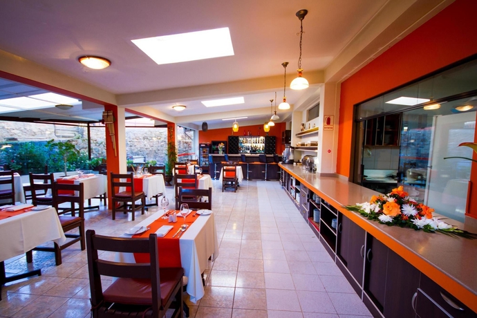 Imagen del bar/restaurante del Hotel Xima Exclusive Puno. Foto 6