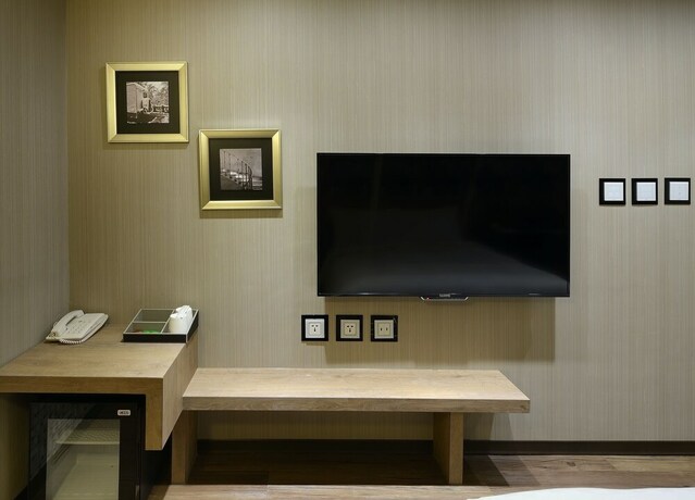Imagen de la habitación del Hotel Ximen Hedo Kaifeng, Taipei. Foto 29