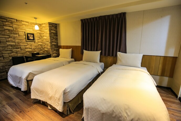 Imagen de la habitación del Hotel Ximen Hedo Kaifeng, Taipei. Foto 35