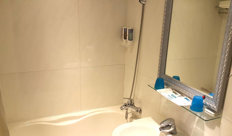 Imagen de la habitación del Hotel Ximen Relite. Foto 6