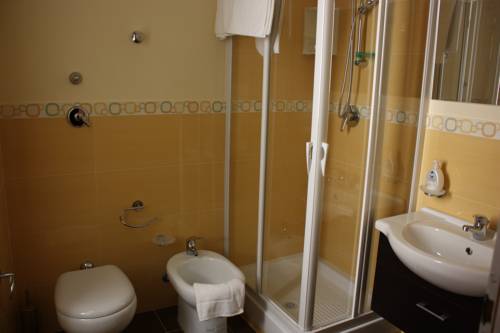 Imagen de la habitación del Hotel Ximenes 12. Foto 3