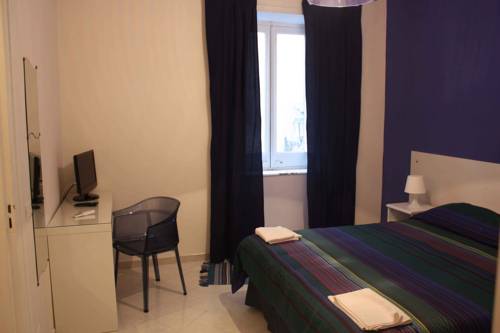 Imagen de la habitación del Hotel Ximenes 12. Foto 7