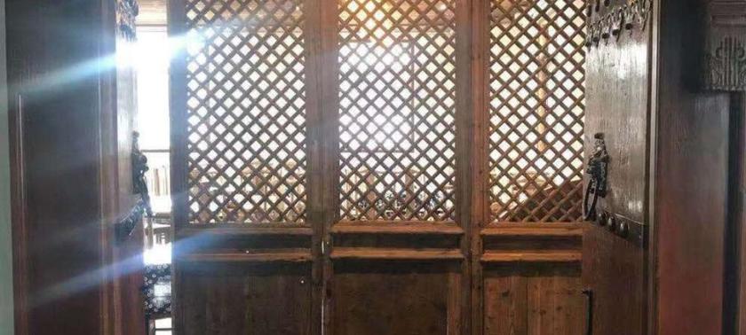 Imagen de los interiores del Hotel Xingyue Shanju Water Town Banshan Villa. Foto 11