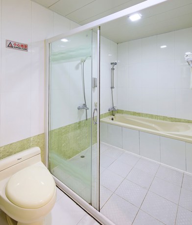 Imagen de la habitación del Hotel Xinhua. Foto 4